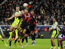 rankfurt Vs Dortmund: Drama 6 Gol! Laga Berakhir Imbang 3-3